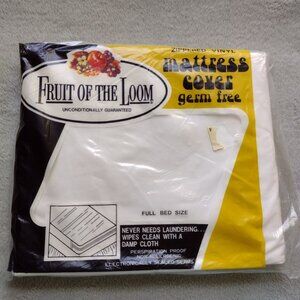 Vintage Fruit of the Loom Mattress Cover 70s Full Bed Size Zip Vinyl White